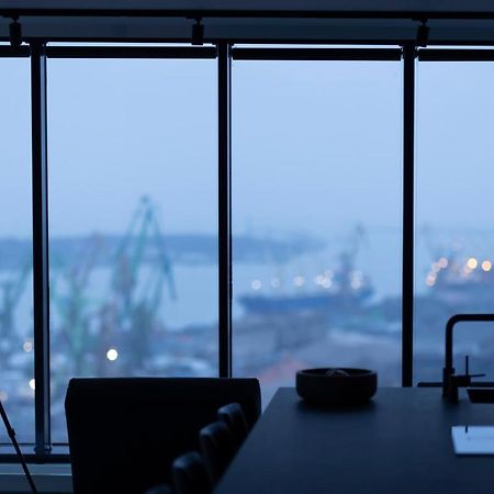 Appartamento Sky Garden Penthouse Klaipėda Esterno foto