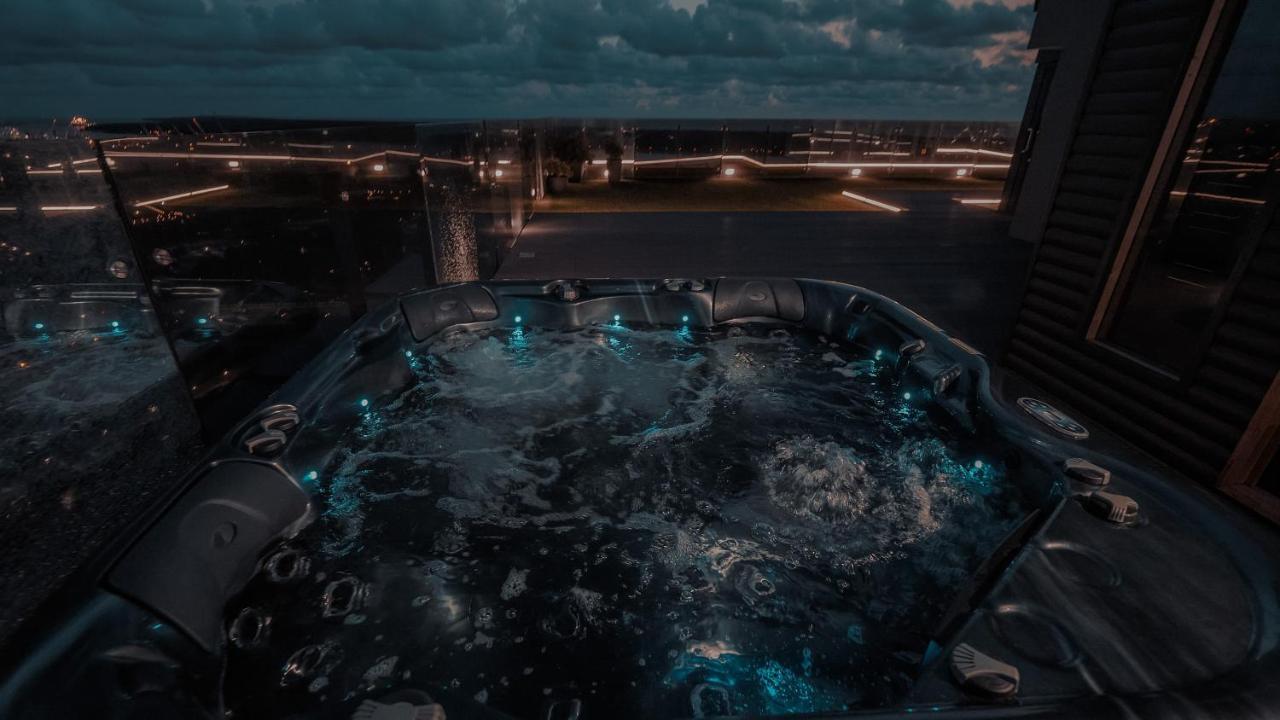 Appartamento Sky Garden Penthouse Klaipėda Esterno foto